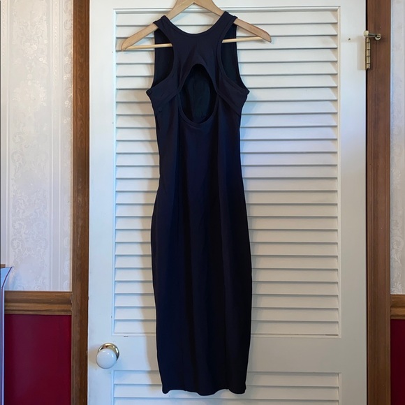 Lululemon Brunch and Back Dress 4 - Picture 8 of 8